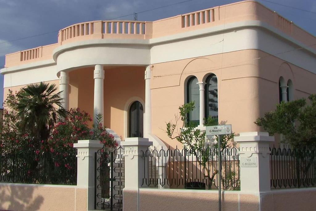 Barbarano del Capo Villa Nel Salento - Ampie Camere E Giardino, Fino A 9 Persone מראה חיצוני תמונה