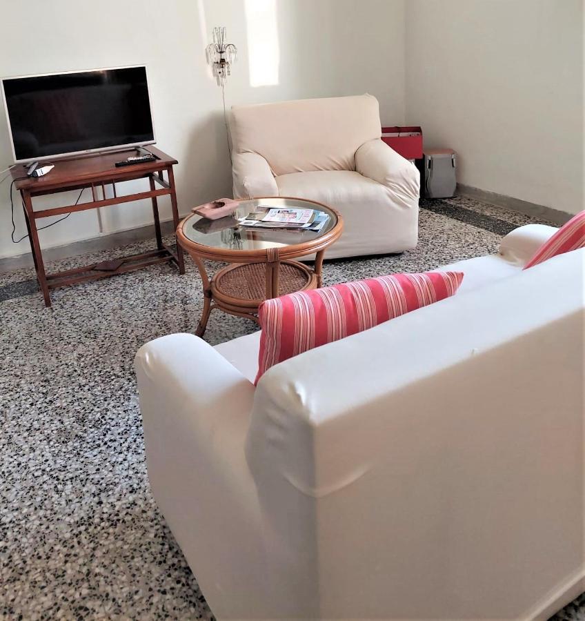 Barbarano del Capo Villa Nel Salento - Ampie Camere E Giardino, Fino A 9 Persone מראה חיצוני תמונה